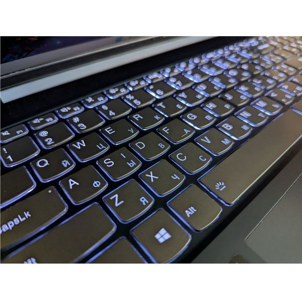 Ноутбук Lenovo IdeaPad 5 15,6" Б/В Ref. AMD Ryzen 7 5700U 16/512GB SSD AMD D38 фото